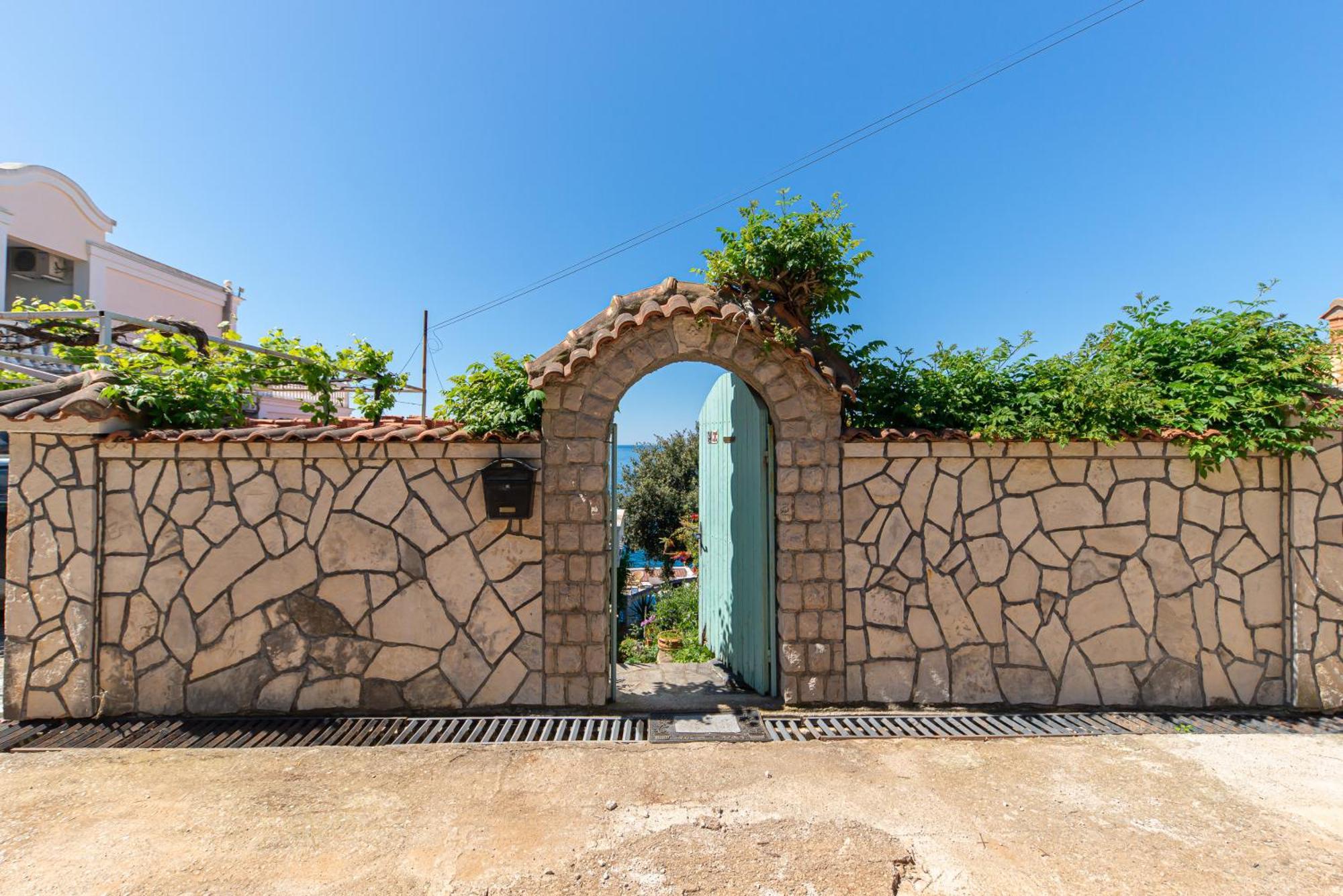 Vila Dora Dobra Voda Exteriör bild